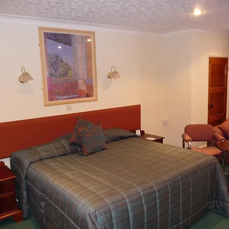 The Harrow Hotel